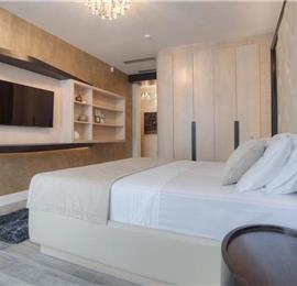 3 bedroom villa with pool in Prijevor, Budva, sleeps 6